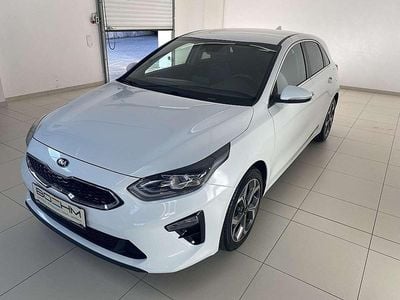Weiß Gebraucht 2019 Kia Ceed Kleinwagen | € 11.990 (Fairer Preis)