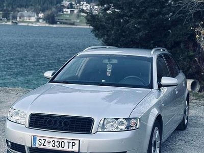 Silber Gebraucht 2003 Audi A4 Kombi | € 1.600