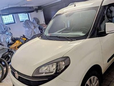 Gebraucht Fiat Doblò Lounge 120 PS (88 kW) 2019 Van / Kleinbus