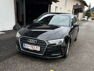 gebraucht Audi A3 Sportback 16 TDI intense