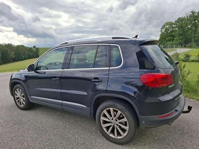 Schwarz Gebraucht 2011 VW Tiguan SUV | € 10.400 (Etwas zu teuer)