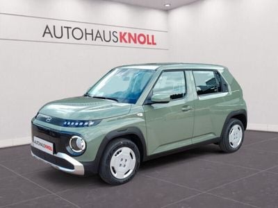 Tomboy khaki Neu 2025 Hyundai Inster Kleinwagen | € 23.990 (Fairer Preis)