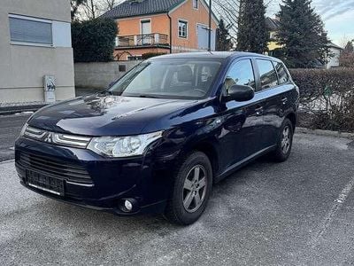 Gebraucht 2013 Mitsubishi Outlander Invite SUV | € 9.200