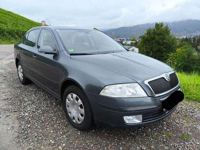 Grau Gebraucht 2008 Skoda Octavia Limousine | € 6.700