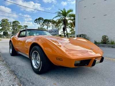Orange Gebraucht 1977 Chevrolet Corvette Coupé | € 25.900