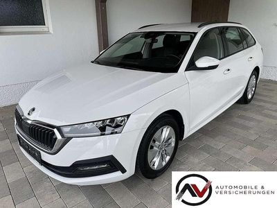 Weiß Gebraucht 2021 Skoda Octavia Ambition Kombi | € 17.980 (Fairer Preis)