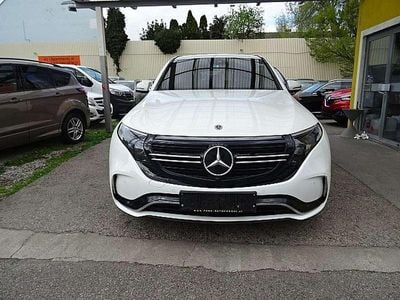 Weiß Gebraucht 2021 Mercedes EQC400 AMG line SUV | € 49.900