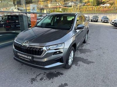 Mittelgrau metallic Gebraucht 2025 Skoda Karoq Selection SUV | € 41.990 (Teuer)