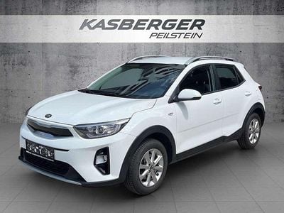Weiß Gebraucht 2019 Kia Stonic Silver SUV | € 12.500 (Etwas zu teuer)
