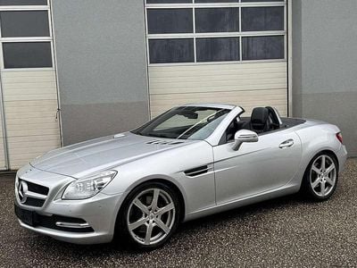 Silber Gebraucht 2013 Mercedes SLK250 Cabrio | € 18.990