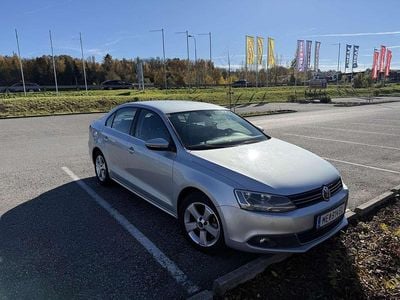 Gebraucht 2013 VW Jetta Comfortline Limousine | € 8.490 (Guter Preis)