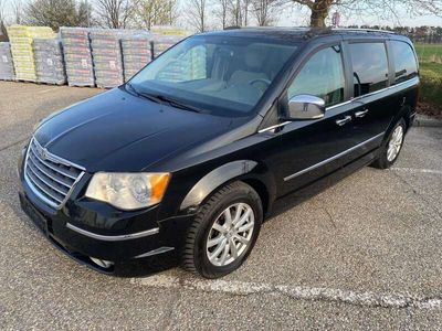 gebraucht Chrysler Grand Voyager Limited 28 CRD Aut. Voll. 7-Sitzer 3350€