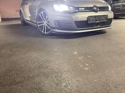VW Golf VII