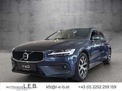 Blau Gebraucht 2025 Volvo V60 Core Kombi | € 34.990 (Superpreis)