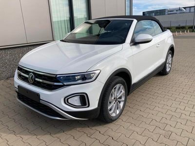 gebraucht VW T-Roc Cabriolet "Style" 1.0 TSI 110PS, Pure-White, Elektr. Verdeck in schwarz, Winterpaket, Klima, LED-PLUS-Scheinwerfer, 17" Alu Johannesburg, Parklenkassistent inkl. Parksensoren, ACC-Tempomat, App-Connect, Digitales Cockpit, Mittelarmlehne v