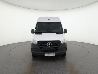 Weiß Gebraucht 2024 Mercedes Sprinter Van | € 57.588
