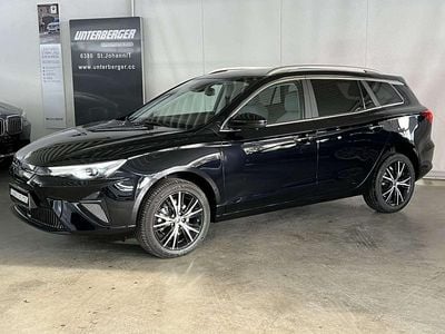 Schwarz pebble black(m) metallic Gebraucht 2023 MG MG5 EV Luxury Kombi | € 24.000 (Etwas zu teuer)