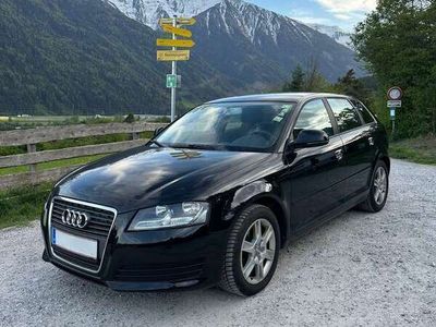 gebraucht Audi A3 Sportback Attraction 16 TDI DPF