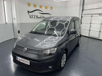 Grau Gebraucht 2021 VW Caddy Van / Kleinbus | € 20.990 (Fairer Preis)