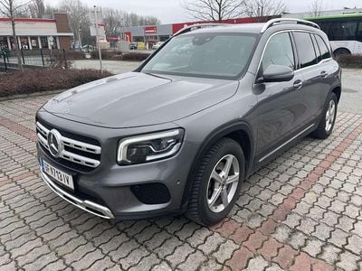 Grau Gebraucht 2020 Mercedes GLB180 SUV | € 28.900 (Etwas zu teuer)