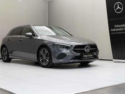Grau Gebraucht 2023 Mercedes A180 Progressive Limousine | € 34.900 (Etwas zu teuer)