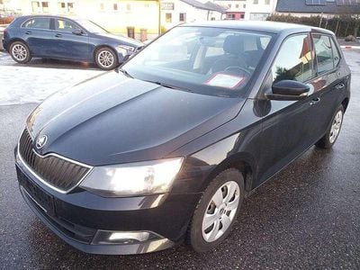 Schwarz Gebraucht 2016 Skoda Fabia Ambition Kleinwagen | € 6.980 (Fairer Preis)