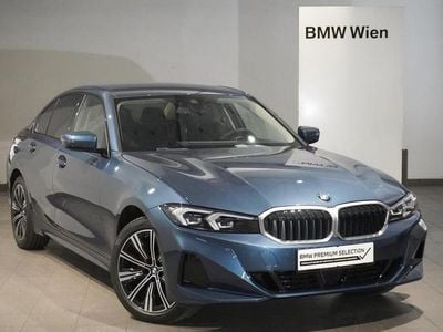 Gebraucht BMW 320 Efficient Dynamics 190 PS (139 kW) 2025 Arctic race blue Limousine