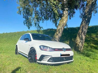 gebraucht VW Golf GTI 2,0 TSI DSG Clubsport