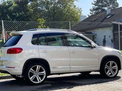 gebraucht VW Tiguan 2,0 TDI BMT 4Motion Sky DSG