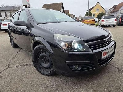 Schwarz Gebraucht 2005 Opel Astra Limousine | € 2.990 (Teuer)