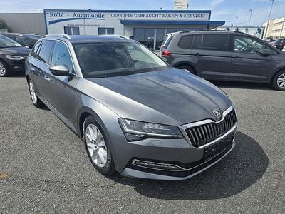 Grau Gebraucht 2015 Skoda Superb Style Kombi | € 27.990