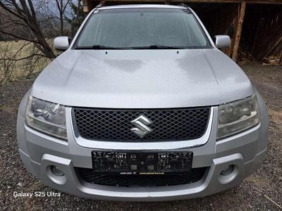 Grau Gebraucht 2006 Suzuki Grand Vitara Comfort SUV | € 1.999