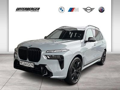 Grau Neu 2025 BMW X7 M Sport SUV | € 137.090