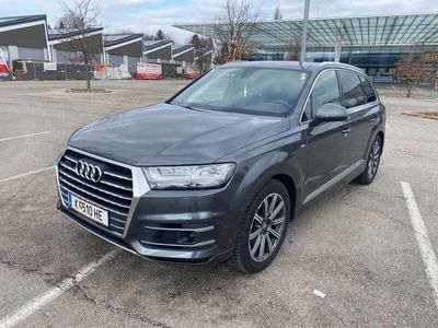 gebraucht Audi Q7 30 TDI quattro Tiptronic/7 Sitzer/3*S-Line