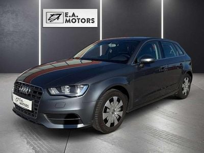 Grau Gebraucht 2014 Audi A3 Ambiente Limousine | € 13.390 (Fairer Preis)