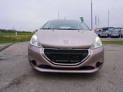 Grau Gebraucht 2012 Peugeot 208 Active Kleinwagen | € 2.390 (Fairer Preis)