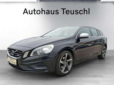 Schwarz Gebraucht 2013 Volvo V60 R-Design Kombi | € 11.560