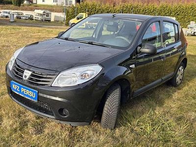Gebraucht Dacia Sandero 75 PS (55 kW) 2010 Limousine