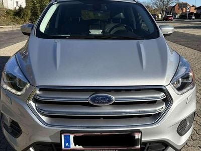 Gebraucht 2016 Ford Kuga Titanium SUV | € 11.600 (Guter Preis)