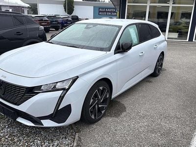 Weiß Gebraucht 2024 Peugeot 308 SW Allure Kombi | € 27.990 (Fairer Preis)