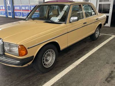 gebraucht Mercedes E240 W123