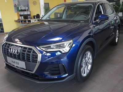 Mittelblau metallic Gebraucht 2023 Audi e-tron Basis SUV | € 37.490 (Teuer)