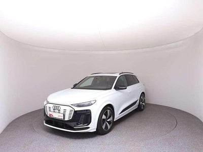 Gebraucht Audi Q6 e-tron Ambiente 284 kW (387 PS) 2024 Weiss  metallic SUV