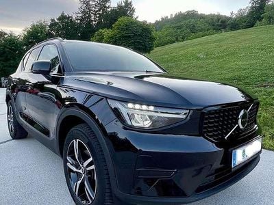 Gebraucht Volvo XC40 Plus 129 PS (94 kW) 2023 Schwarz SUV