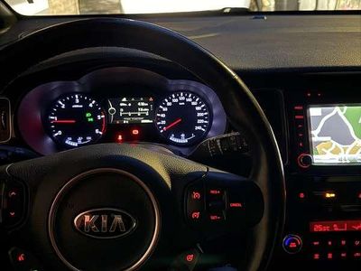 Gebraucht Kia Carens Active 136 PS (100 kW) 2012 Van / Kleinbus