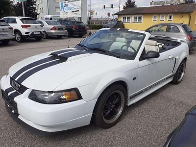 Weiß Gebraucht 2001 Ford Mustang GT Cabrio | € 15.000