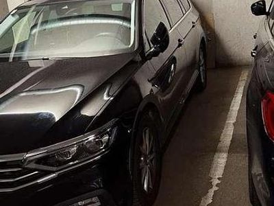 Gebraucht VW Passat Business 150 PS (110 kW) 2020 Schwarz Kombi