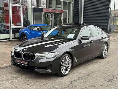 Grau Gebraucht 2023 BMW 540 Limousine | € 44.990 (Fairer Preis)
