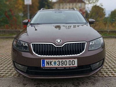 gebraucht Skoda Octavia Combi 1,8 TSI 4x4 Elegance Green tec DSG