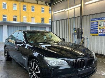 Gebraucht 2011 BMW 730 Limousine | € 9.800